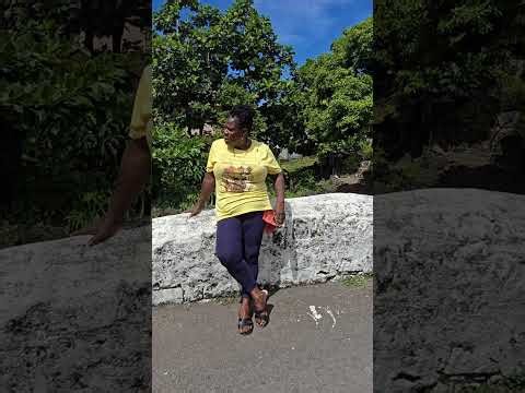 OMG, why did Junior did this to Miss Mavis?#laugh #funny #comedy #stvincent