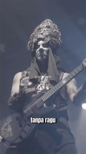 Pengakuan Mengejutkan! Adam Nergal Behemoth Ternyata Merayakan Natal