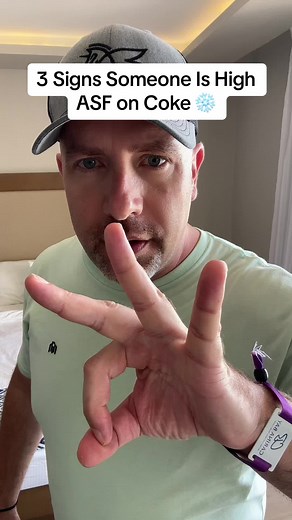 3 signs and if you know you know, thankfully we do recover! Sober since 7/25/17 and its always one day at a time! #mentalhealth #coke #snow #8ball #sign #signs #effect #effects #top3 #3 #three #fact #facts #education #addiction #addictionrecovery #addictionawareness #addict #addicted #recovery #sober #sobriety #bamf #hope #foryou #you #u