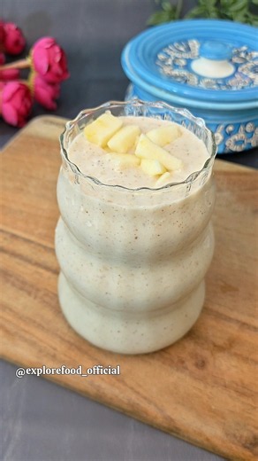 Calcium Rich Healthy Smoothie | Full Day Energy Meal #trending #viral #healthy #shorts