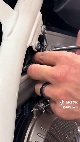 Custom Motorcycle Build: GT AX Race Bike Part 10