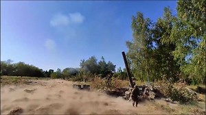 Some quick footage of the Russian 2S4 Tyulpan 240mm self-propelled mortar loading and firing. -Badlaz0rcat | Sugoi Snipers