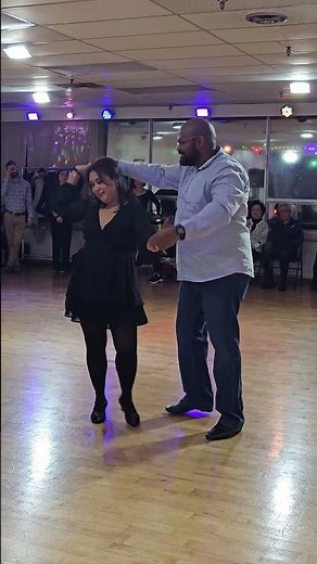 Inspiring Social Dance Moment — Beginner Dancers Take the Floor