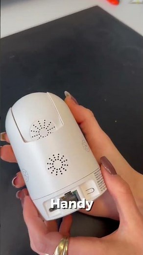 FOSCAM R8M. Surveillance camera with emergency call button and radar function