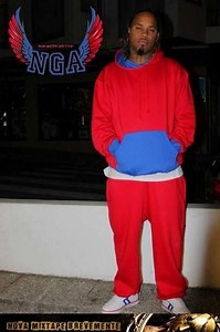 Kolossal (feat. Prodigio) - NGA - LETRAS.MUS.BR