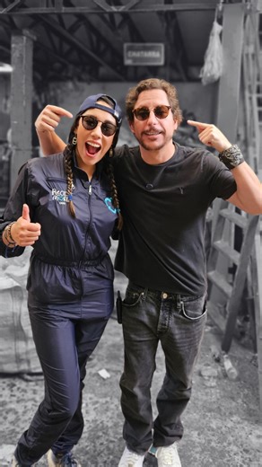 Marce la Recicladora/ Marce the Recycler on Instagram: "Reciclamores! llegaron Las únicas gafas que cambian la realidad de nuestros Recicladores, ya que el 100% de las utilidades se va para comprar motos eléctricas con Platón 🫶😎😍 ✨ ¿Dónde conseguirlas? Las encuentran en la página de @saju y también en tiendas! Gracias infinitas a todos los que hacen posible este sueño! @alejandroria @saju @evobike_colombia @juanpisgonzalez @reciclamores.ong Cuéntenme… ¿Se va a animar a comprar sus gafas? 👀💚