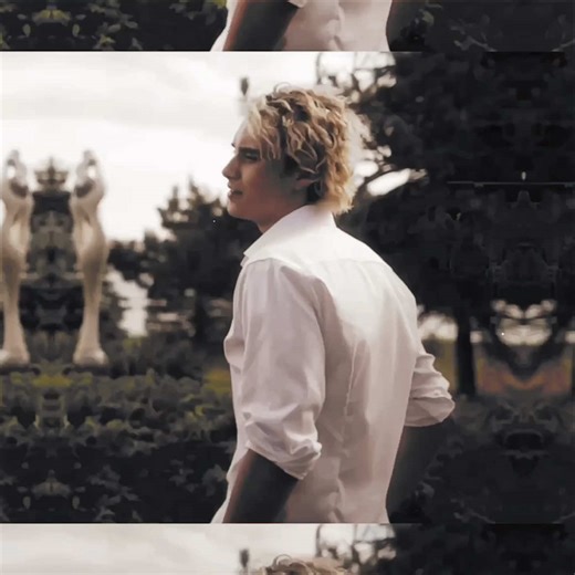 Mike Faist & Artdonaldson: Tennis Favorites