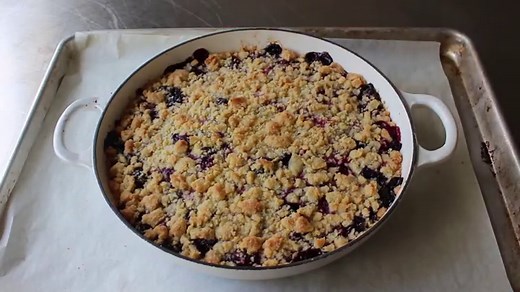 The Ultimate Berry Crumble – The Ultimate
