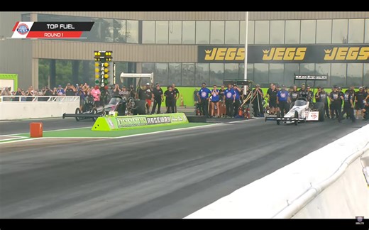 Doug Foley laid down a stout pass in round one of Top Fuel, powering to a 3.825 at 321.88 mph. | IHRA