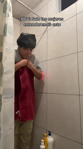 Exploring Everyday Bathroom Moments for Women