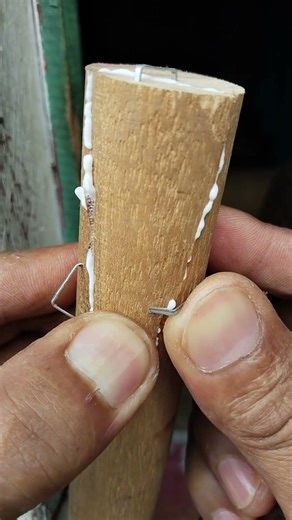 The Simplest Way to Fix Cracked Round Wood! Just Glue and Staples