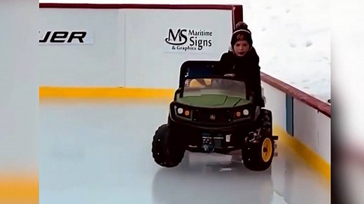 Video shows 5-year-old New Brunswick boy using mini-zamboni to clear ice