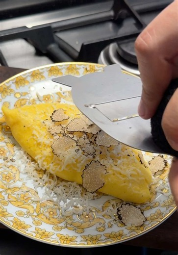 ‏French omelette cheese and truffles 💥❤️‍🔥 | french omelette