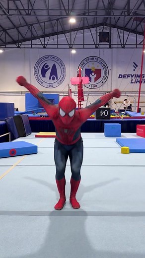 Ganon lang pala yon sabi ni Spiderman #learnbackflip #backflipchallenge #pinoyspiderman