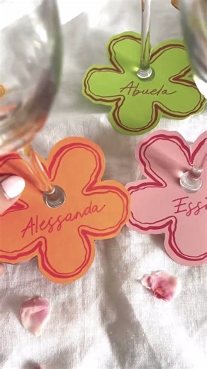 Squiggle Floral Wine Glass Name Cards: Personalized Flower Wedding Place Cards for Wine Glass Stems - Etsy
