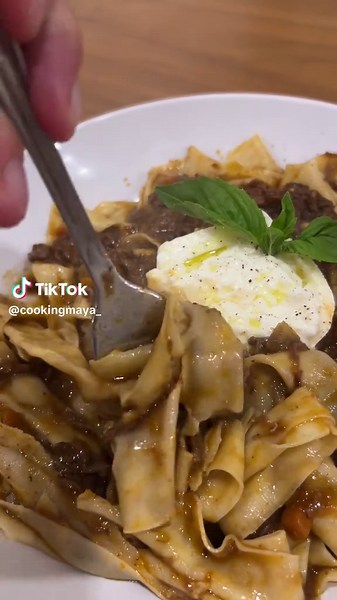 just some aji panca braised short rib ragu with homemade parpadelle and burrata 🤷‍♀️ #pasta #pastatiktok #italianfood #ragu #homemade