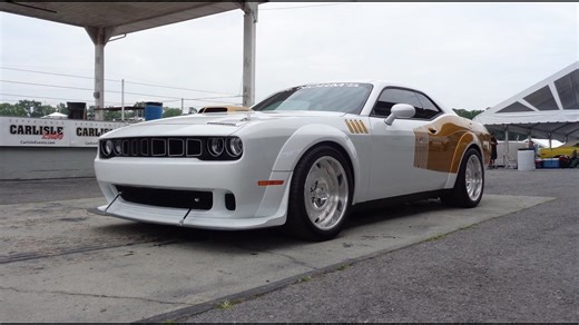 Modern Dodge Challenger highlights