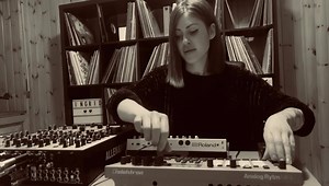 Allen & Heath Xone 96 Analog Rytm Roland Tb03 Tascam DR 40 🛸🖤🤸🏼‍♀️Happy Friday with love 🖤👩🏻‍🦰🙌 | Ingrid