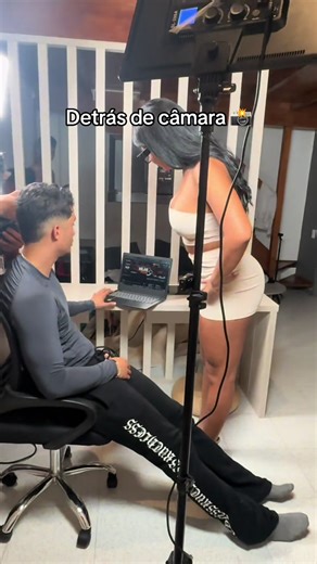 Detrás de Cámaras: La Vida en TikTok