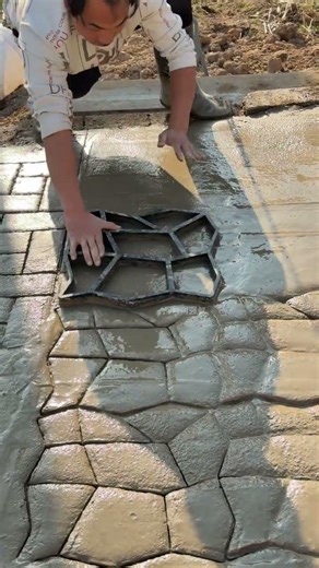 Uncle Qiang by the Riverbank Road Surface Pattern Design#Stylish Practical and Functional#