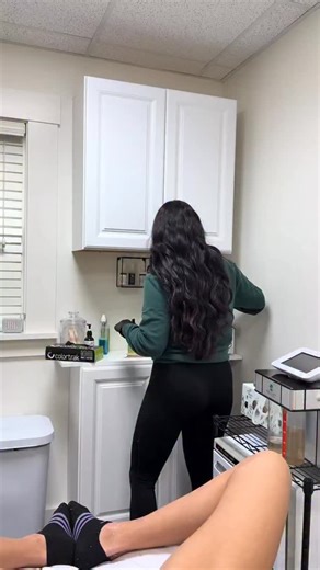 Janice Andrea Hodson | So excited to be using Wax Wax Pink Pearl 🤍✨ Perfect for short hair Brazilians — strong grip, clean pull, and super gentle on the skin.... | Instagram