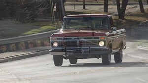 9.7K views · 358 reactions | 390 Big Block powered 1976 Ford F100 Ranger XLT classic American pickup truck I filmed in Dallas, Texas. I called it a '68 and I'm not reuploading it, so enjoy it. I'll share the '68 soon, so just sit back down / All American Classic Cars & Trucks episode 121 #FordF100 #1976FordF100 #classictrucks #pickuptrucks #Samspace81 #Ford | Samspace81 | Facebook