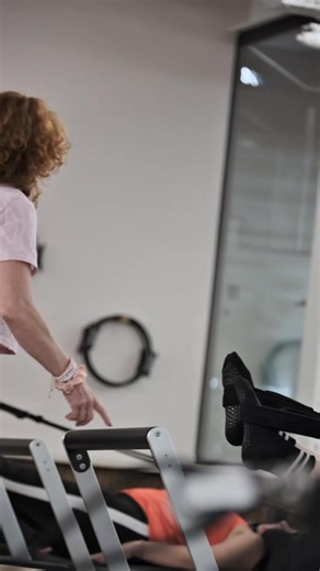 🚨 NOUVEAU COURS 🚨 Chers membres, et si vous repoussiez vos limites autrement ? 💪 On vous présente le Pilates Reformer : l’arme secrète des athlètes pour gagner en force, en souplesse et en définition musculaire 🏆 👉 Défi gainage & posture 👉 Mobilité optimale 👉 Prévention des blessures 👉 Performance boostée C’est bien plus que du stretching : c’est un entraînement intelligent et intense ! 💥 👋 Idéal pour tous les niveaux. 📲 Réservez dès maintenant via votre application I-Fitness ! #Pilat