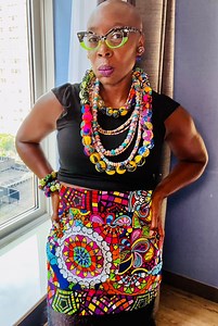 They want you to dim your light because they still haven’t found theirs. Increase the wattage! #PassionatelyPaula #affirmation #affirmations #motivation #purpose #baldie #style #styleinfluencer #fashion #fashioninfluencer | Paula Fontana - Orator