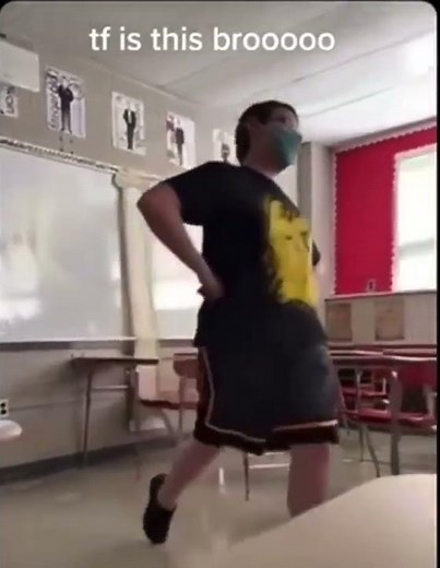 Kid dances to bendy and the ink machine song