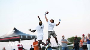 East View High (TX) class of 2023 RB Tyreeq-styles Obichere’s catch over Tyreek Hill #mossed 😤 (courtesy Michael Cazares) | MaxPreps