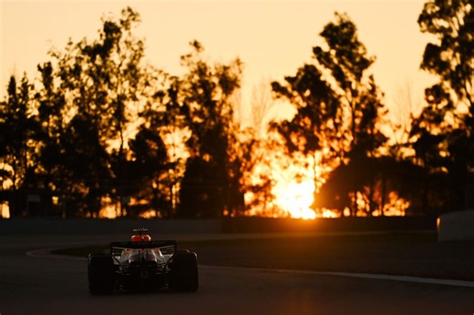 LIVE: F1 Barcelona pre-season testing - Day 4 | Live text | Autosport.com