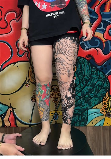 Nền Xăm Nghệ Thuật Đầu Tiên Cho Chị Gái