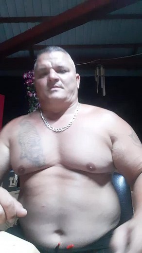 Boxing Technique Breakdown by a Tattooed Fighter