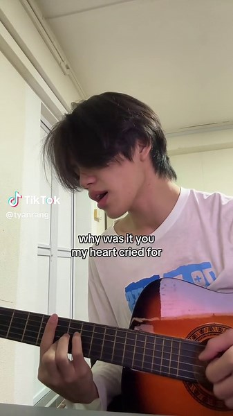 Eloise Cover - Soulful Bass Singing Malaysia