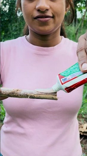 Looks Like Toothpaste… But It Starts Fire 😳🔥 #survival #camping #outdoors