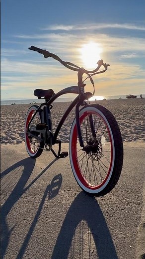 Cruisin’ the Beach in Style ⚡️ HBBC Electric Cruiser - Flat Black/Red 🏴‍☠️#ebike #beachcruiser