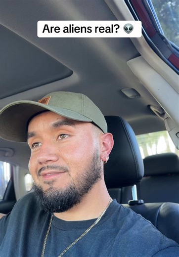 I hope they’re friendly 😅 👽 #alien #ufo #fy #fyp #fypシ #fypシ゚viral #viral #viralvideo