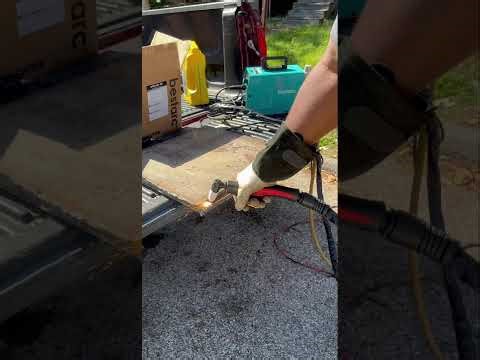 $75 Bestarc CUT35A plasma cutter from Amazon takes on 1/2 plate steel