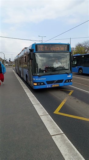 FJX-215 (kedvecem), Volvo 7700A Érkezik a Bosnyák térre 7E-ként