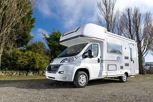Auto-Sleeper Broadway EK - Practical Motorhome