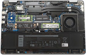Dell Precision 3591の開封方法 - 分解とアップグレードオプション