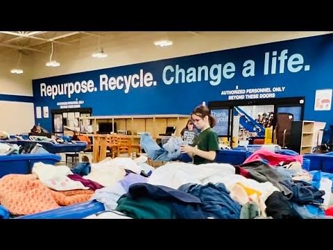 GOODWILL OUTLET SHOPPING EXPERIENCE