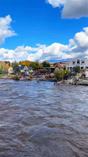 Flood in Pagosa Springs, Colorado 🚨.____ The San Juan River has overflowed its banks, leaving some of the famous hot spring pools under water. | Scenic n Food