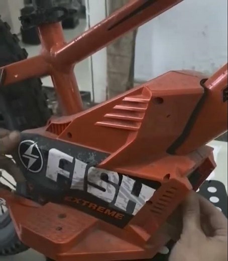 How to replace the control module in the Neo Outlaw 18" Surge electric bikes