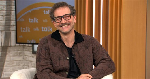 NYC dad wins Pedro Pascal look-alike contest