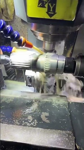 External spline hobbing process for gear shaft⚙️ #gearmanufacturing #cnc #gears #gearhobbing