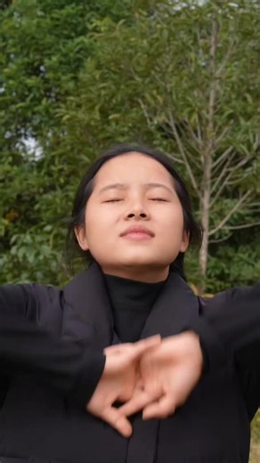 Mao brushcraft on Instagram: "#bushcraft_ #camping_ #survival_ #outdoors_ #lifehacks_ #hacks_ #outdoors"