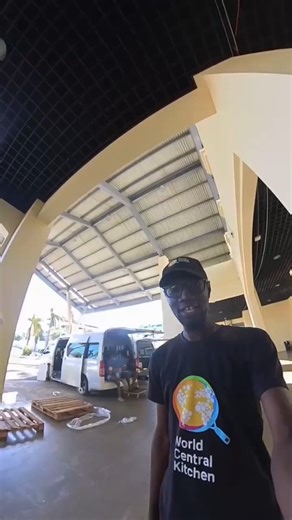 In Jamaica, neighbors keep showing up for neighbors. Alongside local chefs, restaurant owners, and community partners, WCK has served more than 5 million meals since Hurricane Melissa—nourishing plates cooked and delivered by Jamaicans caring for their own communities. Our network of kitchens is reaching the hardest-hit and most remote parts of the island by all means available. As families rebuild, this network of local support keeps going, making sure no one is left without a warm meal. #Chefs