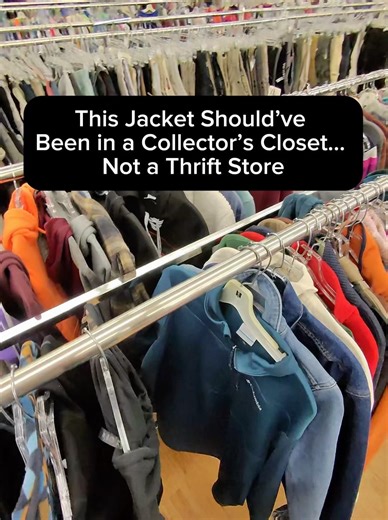This Jacket Should’ve Been in a Collector’s Closet… Not a Thrift Store #thrifting #levis #vintage