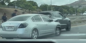Crash, construction create bottleneck on H-1 east near Aiea off-ramp